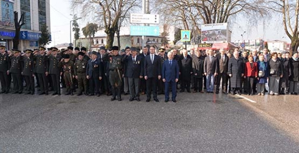 HENDEK’TE ÇANAKKALE ZAFERİ VE ŞEHİTLER ANILDI