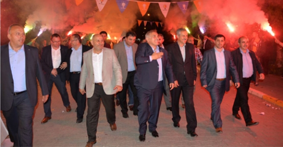 HENDEK'TE İNCİ COŞKUSU