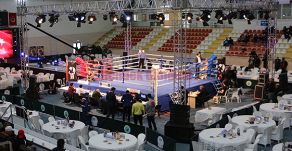 Hendek’te Muhteşem Spor Gecesi