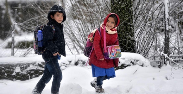 HENDEK’TE OKULLAR CUMA GÜNÜ DE TATİL 