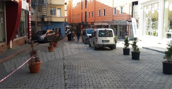 HENDEK’TE OTOPARK SORUNU