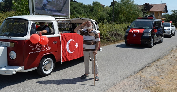Hendek’te Zafer Bayramı Coşkusu