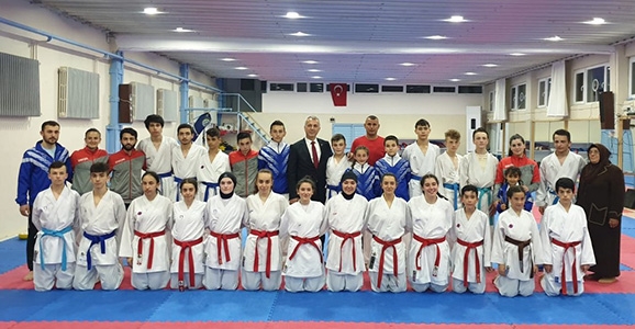 Hendek’ten 11 Sporcu Milli Takımda