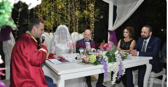 HENDEK’TEN AKÇAABAT’A GELİN GİTTİ