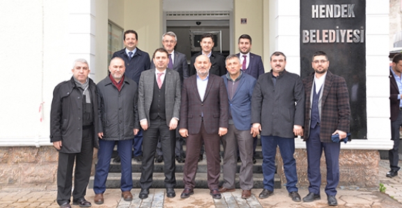 HER ŞEY DAHA GÜZEL BİR HENDEK İÇİN