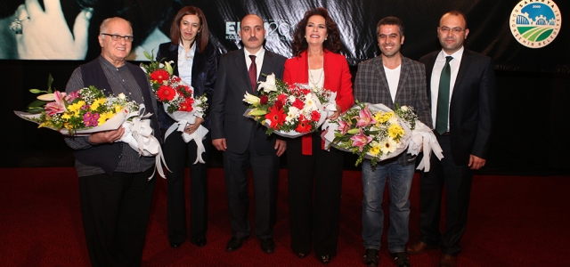 HÜLYA KOÇYİĞİT'E SAYGI GECESİ