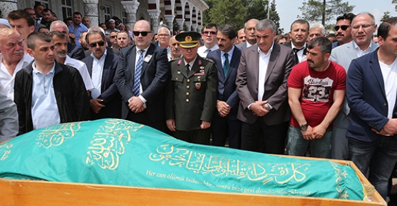 HÜSEYİN KAMA DEFNEDİLDİ