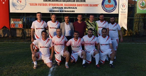 İlk Finalist Dikmenspor