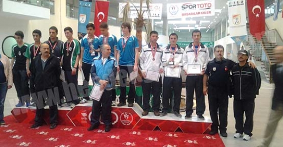 İMAM HATİP LİSESİNDEN ATICILIK BAŞARISI