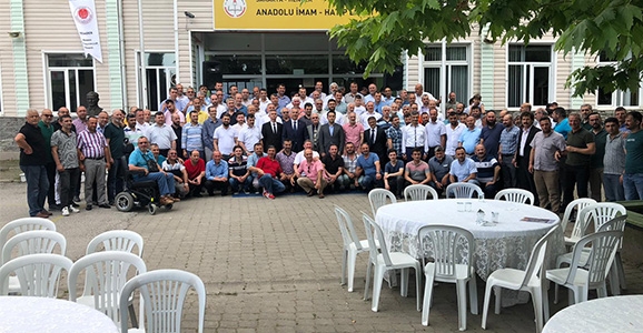 İmam Hatip Mezunları Buluştu