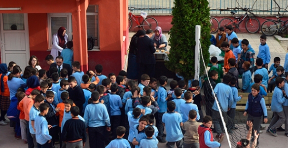 İMAM HATİP ORTAOKULU’NDAN AŞURE ETKİNLİĞİ