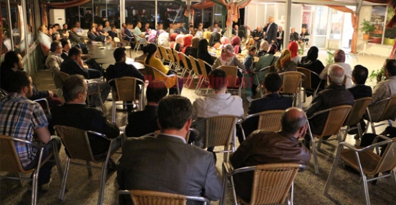 İNCİ ESNAFLARLA BULUŞTU, İDDİALARA CEVAP VERDİ