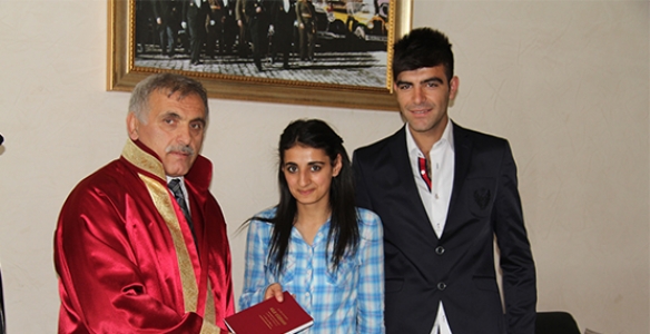 İNCİ’ İLK NİKAHINI KIYDI