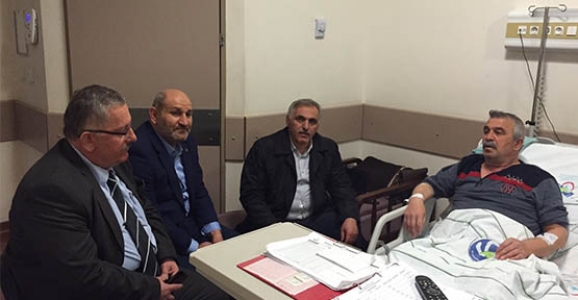 İNCİ VE PÜSKÜLLÜ’DEN HASTA ZİYARETİ