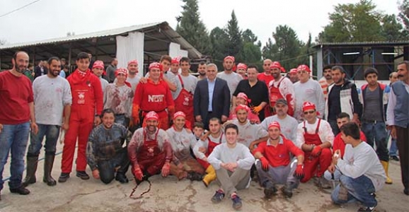 İNCİ’DEN KESİMHANELERE TAM NOT