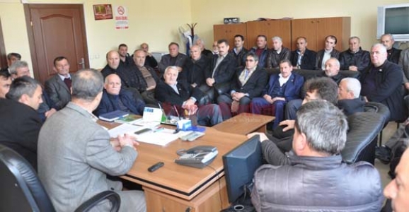 İSFEKİYELİ, SORUNLARI DEVLETİN HER KADEMESİ DUYACAK