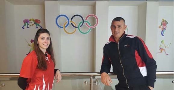 İŞİTME ENGELLİLER MİLLİ TAKIMI KAMPA GİRDİ