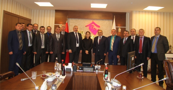 İSLAM, ÇELİK VE GÜL’Ü ZİYARET ETTİLER