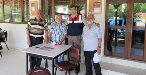 JANDARMA BABALAR GÜNÜNÜ KUTLADI