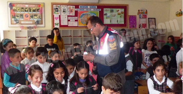 JANDARMADAN TRAFİK SEMİNERİ 