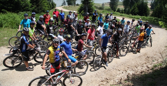 KARAGÖL’DE BİSİKLET KEYFİ