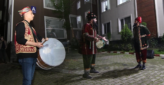 Karantina Çocuklarına Ramazan Sürprizi