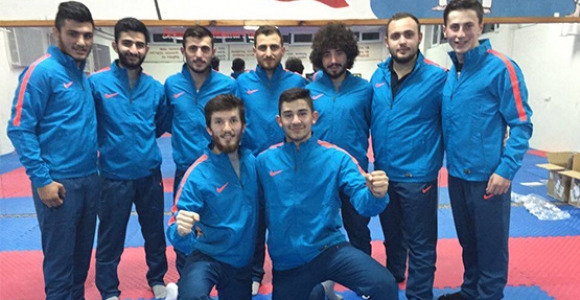 KARATE TAKIMI AVRUPADA