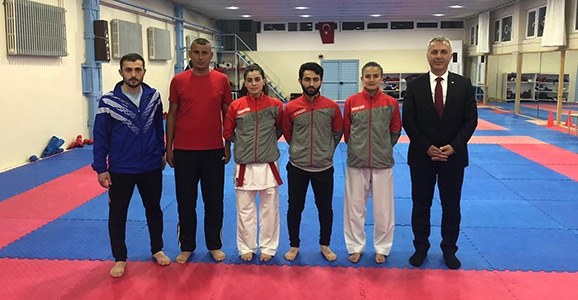 Karatecilerimiz Dünya Yıldızları İle Yarışıyor