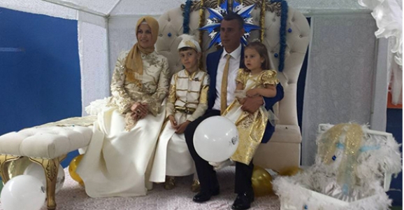 KAYACIK AİLESİNİN MUTLU GÜNÜ