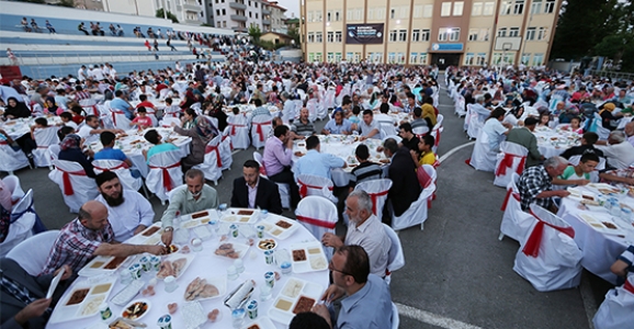 Kaynarca Gönül Sofralarında Buluştu