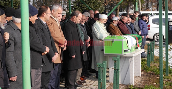 KAZIMİYE MUHTARI SON YOLCULUĞUNA UĞURLANDI