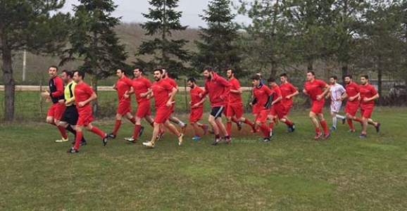 KAZIMİYESPOR SAHAYA İNDİ