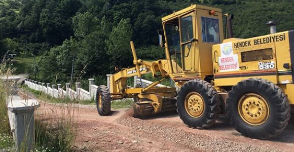 KİLİTLİ PARKE ÇALIŞMALARINA BAŞLANDI