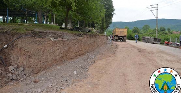 KOCAAHMETLER’DE YOL GENİŞLEMESİ