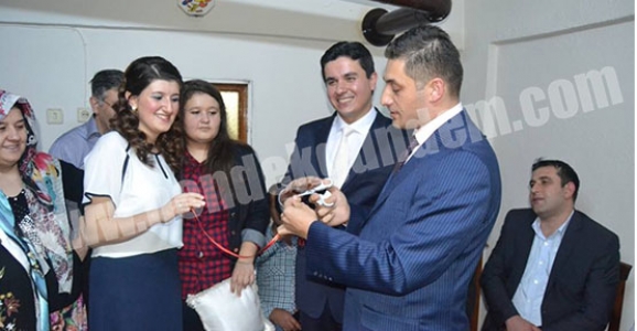 KÜBRA VE ERSEL EVLİLİK YOLUNDA İLK ADIMI ATTILAR