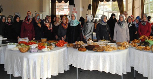 KUR'AN KURSLARI YARARINA KAHVALTI