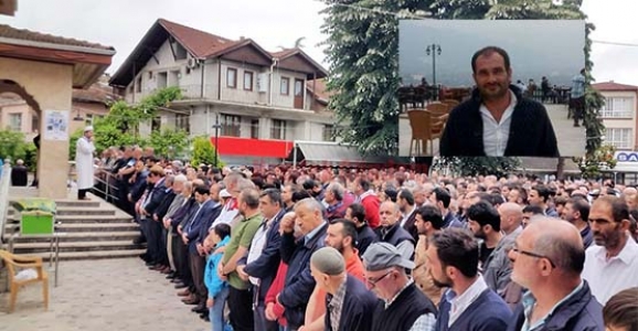 KURT SON YOLCULUĞUNA DUALARLA UĞURLANDI