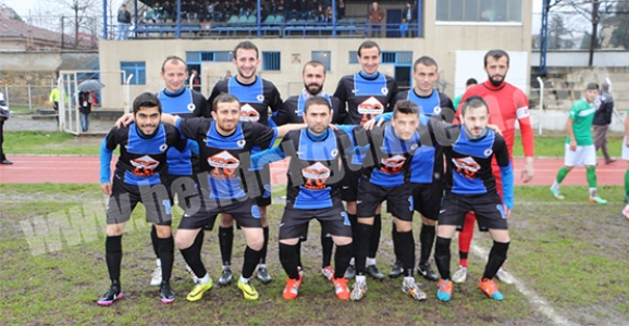 LİDER TAHTI SEVDİ 3-0