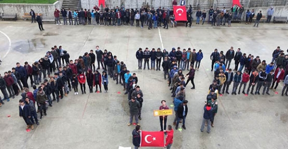 LİSE ÖĞRENCİLERİNDEN VATAN KOREOGRAFİ