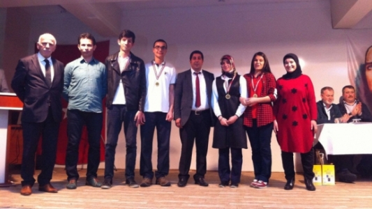 LİSELER ARASI BÖLGE FİNALİNDE HENDEK ANADOLU LİSESİ BİRİNCİ OLDU