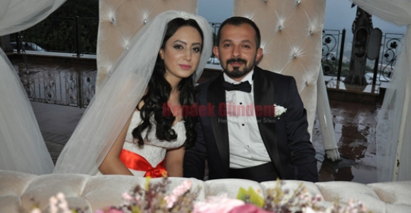 MASAL GİBİ DÜĞÜN İLE MUTLU SON