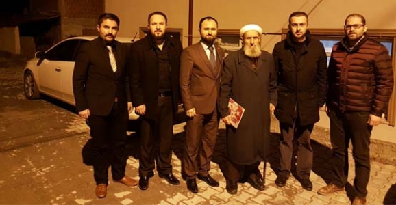 MBD YÖNETİMİ ŞEHİT KAYMAKAMIN BABASINI ZİYARET ETTİ