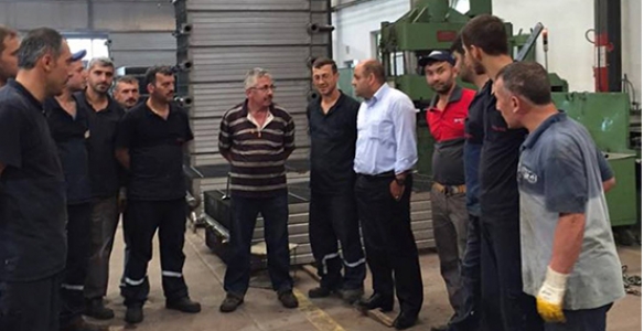 MHP’Lİ GÜNEŞ, FABRİKA PERSONELİNİ ZİYARET ETTİ