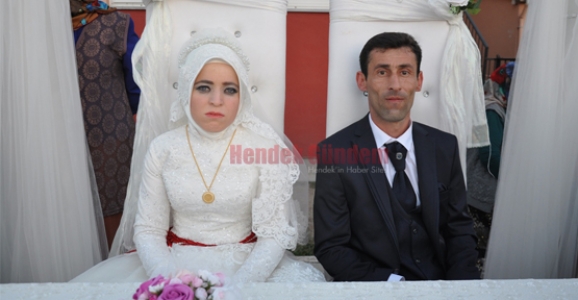 MİHRİBAN&MUSTAFA MUTLULUĞA YELKEN AÇTILAR