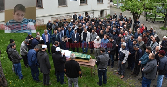 Minik Ensar Melek Oldu