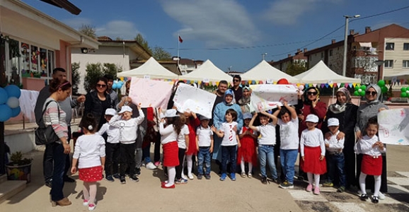 Miniklerin 23 Nisan Coşkusu