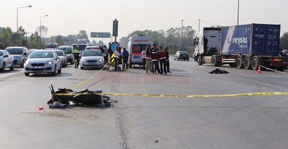 MOTOSİKLET SÜRÜCÜSÜ HAYATINI KAYBETTİ