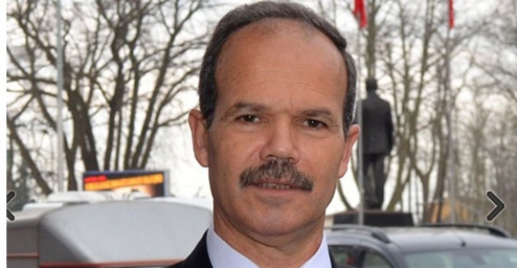 MUHTAR İSKEFİYELİ’ DEN YENİ MAHALLEYE ATM TALEBİ