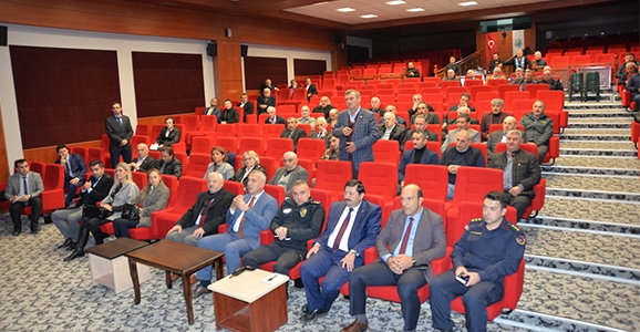 Muhtarlar Toplantısında Sorunlar Konuşuldu