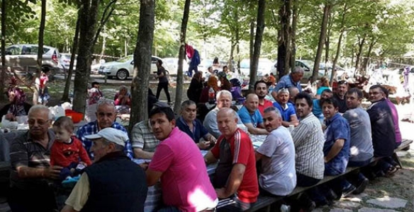 ÖĞBET İMAMOĞULLARI HENDEK’TE BULUŞTU